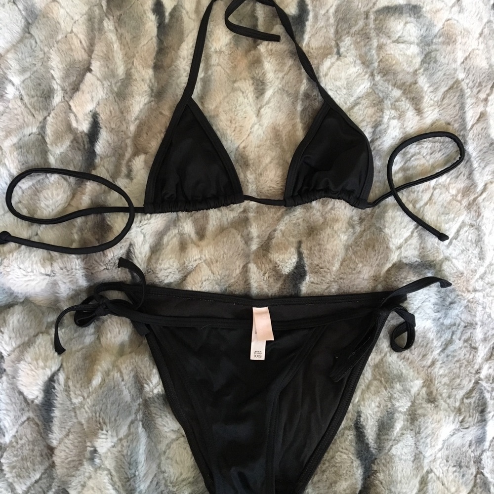 Vs Bikini